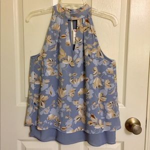 Sleeveless floral spring top